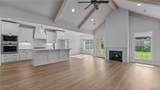 13941 Glenview Drive - Photo 5
