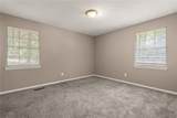 1421 Brewster Circle - Photo 16
