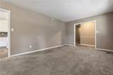 1421 Brewster Circle - Photo 7