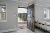 1402 9TH Street - Photo 3