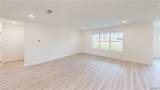 9507 Remington Parkway - Photo 4