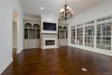 941 Lynn Oaks Street - Photo 9