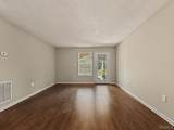 2515 Veterans Memorial Parkway - Photo 3