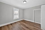 904 35th Ave - Photo 21
