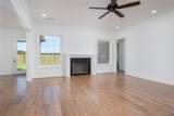 442 Hardwick Street - Photo 3