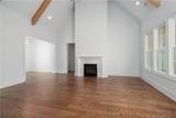 589 Hardwick Street - Photo 3
