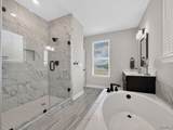 9048 Ivanhoe Drive - Photo 23