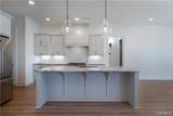 623 Lansdowne Avenue - Photo 12
