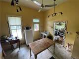 902 Wheelan St - Photo 21