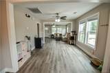 2420 39th St - Photo 3