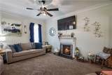 1864 Walnut Street - Photo 15