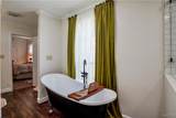 1864 Walnut Street - Photo 32