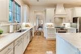 6325 Woodlands Trail Place - Photo 17