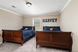 6926 Valley Lake Road - Photo 36