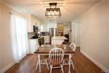 202 Arrowhead Vlg - Photo 11
