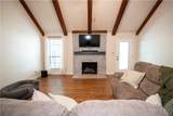 202 Arrowhead Vlg - Photo 13
