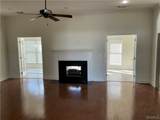 11742 Meadowlawn Drive - Photo 7