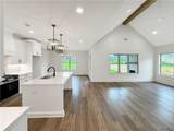 13773 Blackoak Drive - Photo 2
