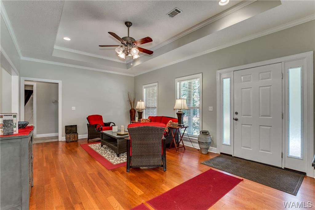 https://bt-photos.global.ssl.fastly.net/tuscaloosa/orig_boomver_1_122522-2.jpg