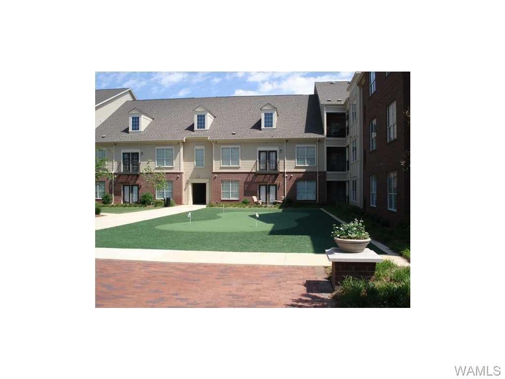 1901 5th Avenue - Photo 1