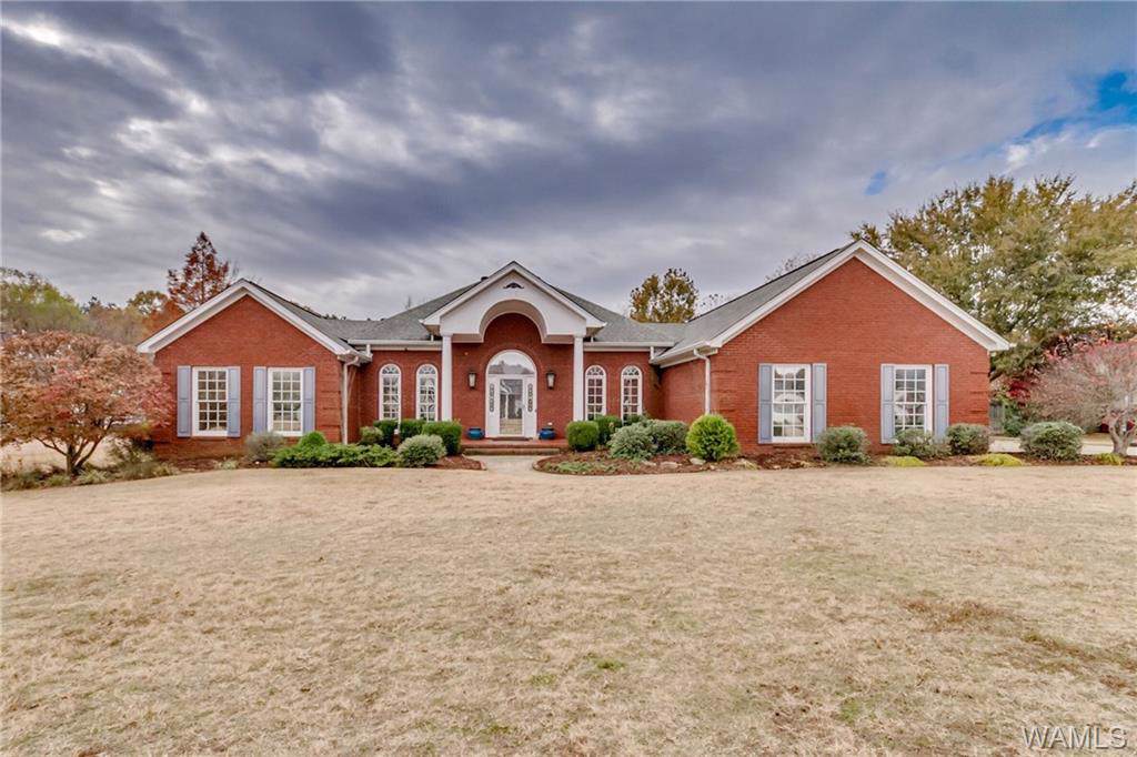 695 Homestead Lane - Photo 1