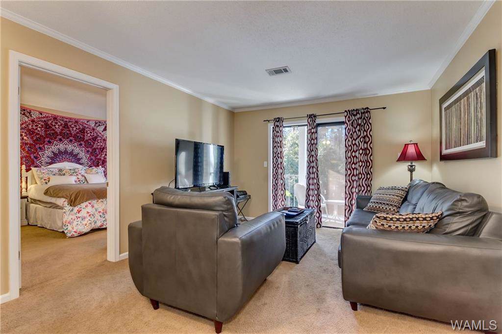 1747 Jack Warner Parkway - Photo 1