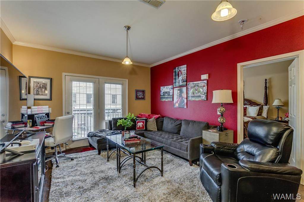 1901 5th Avenue - Photo 1