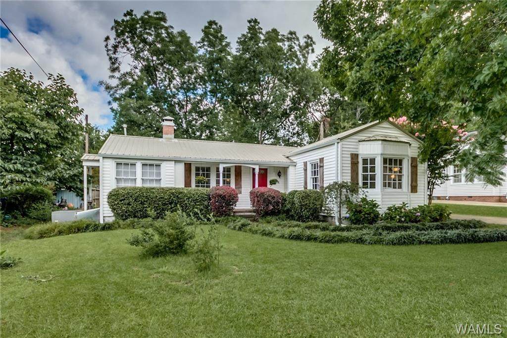 2502 20th Street - Photo 1