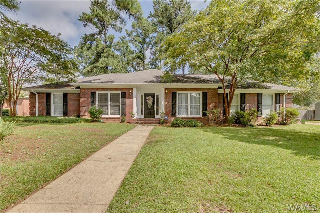 8436 Snow Circle - Photo 1
