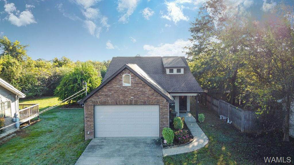 933 16th Avenue - Photo 1