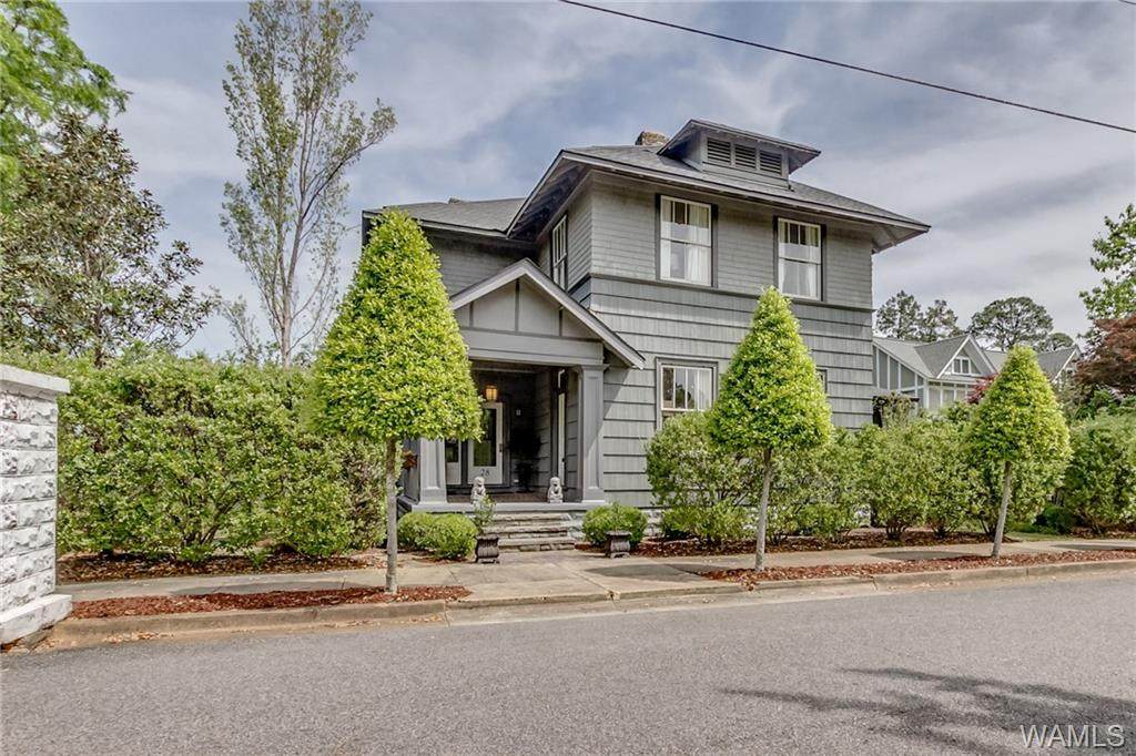 28 Pinehurst Drive - Photo 1