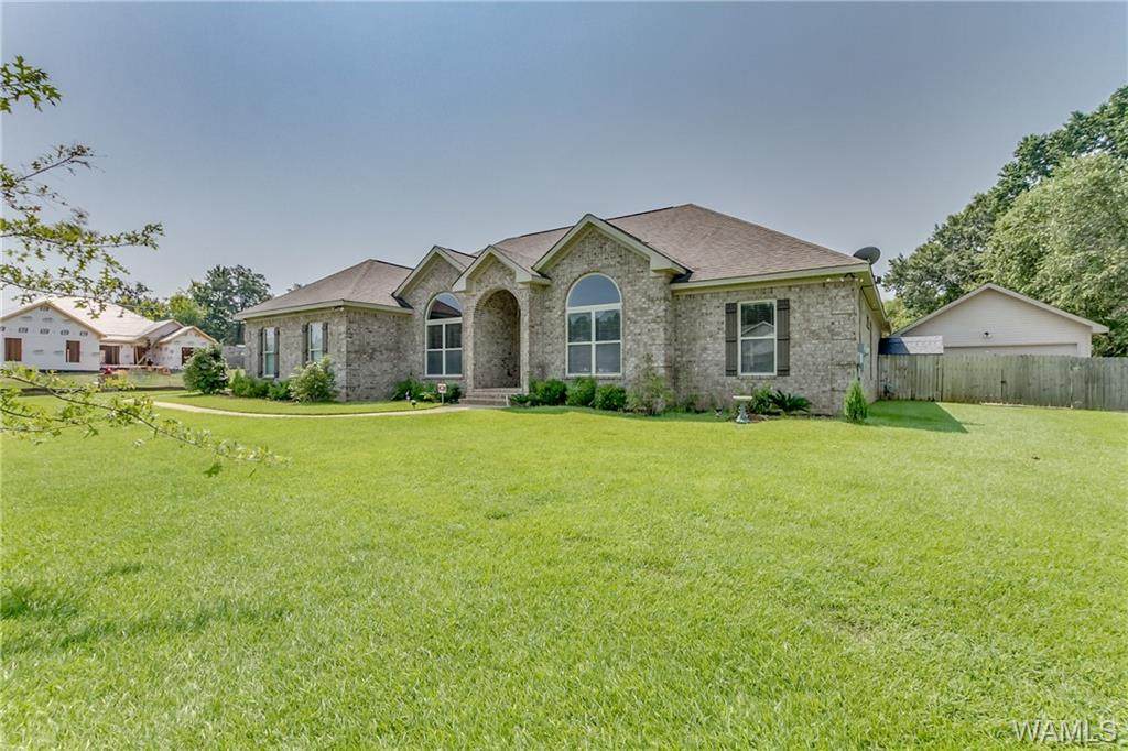 1736 Sweetgum Circle - Photo 1