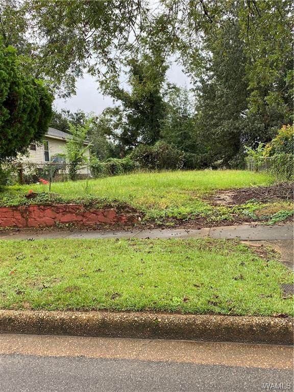 3019 7th Street - Photo 1