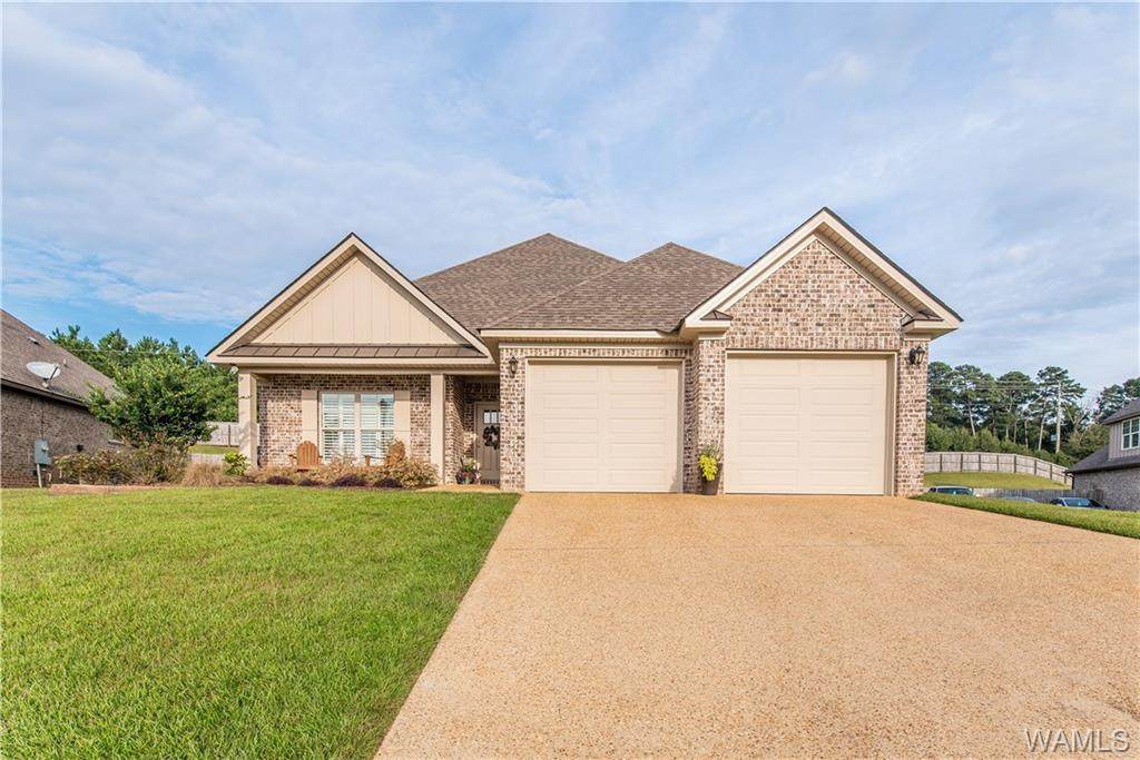 13803 Hemlock Drive - Photo 1
