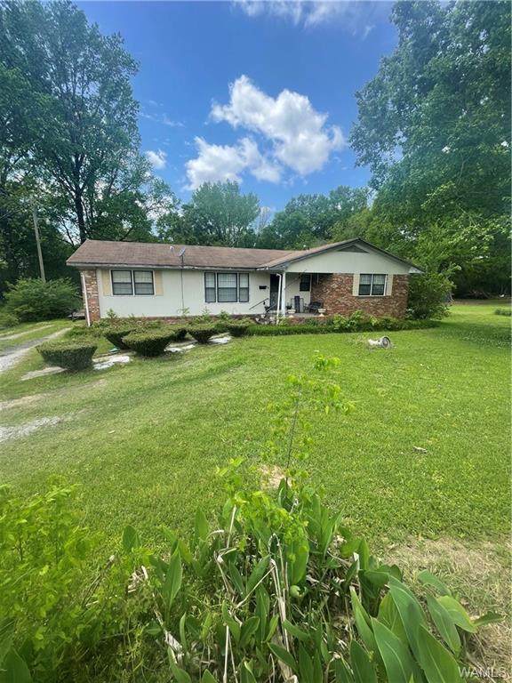 416 3rd St Se - Photo 1