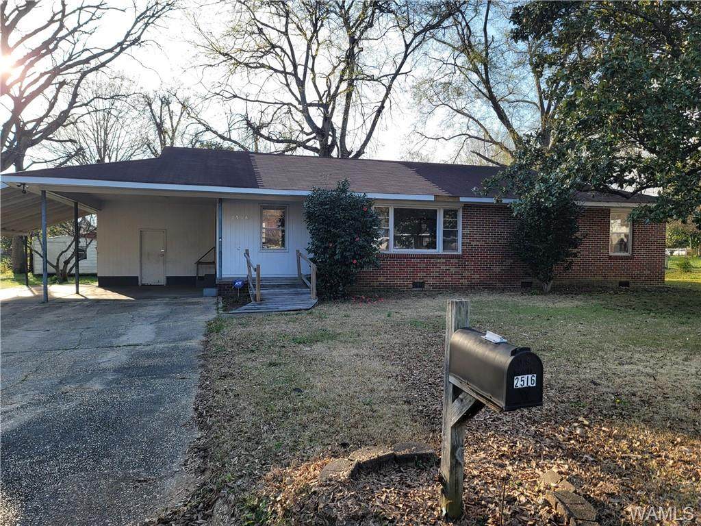 2516 17th Avenue - Photo 1