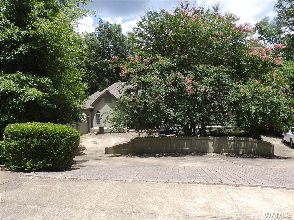2235 Westminister Lane - Photo 1