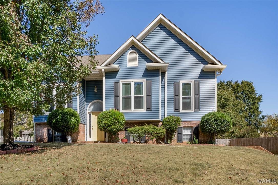 4462 Englewood Rd - Photo 1