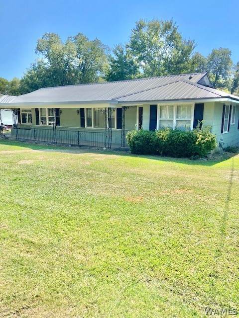 639 4th Avenue - Photo 1