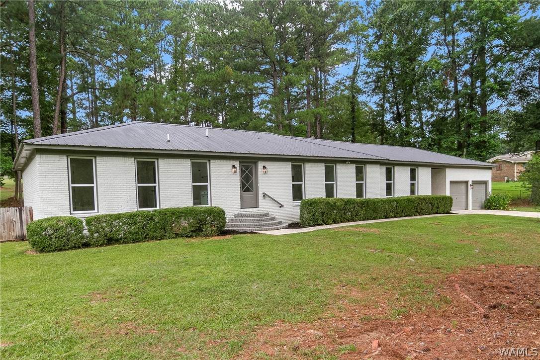 4408 Cloverdale Est - Photo 1