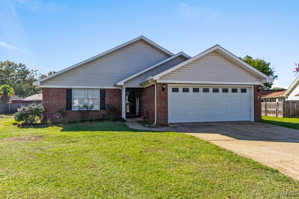 1621 Hunters Run - Photo 1