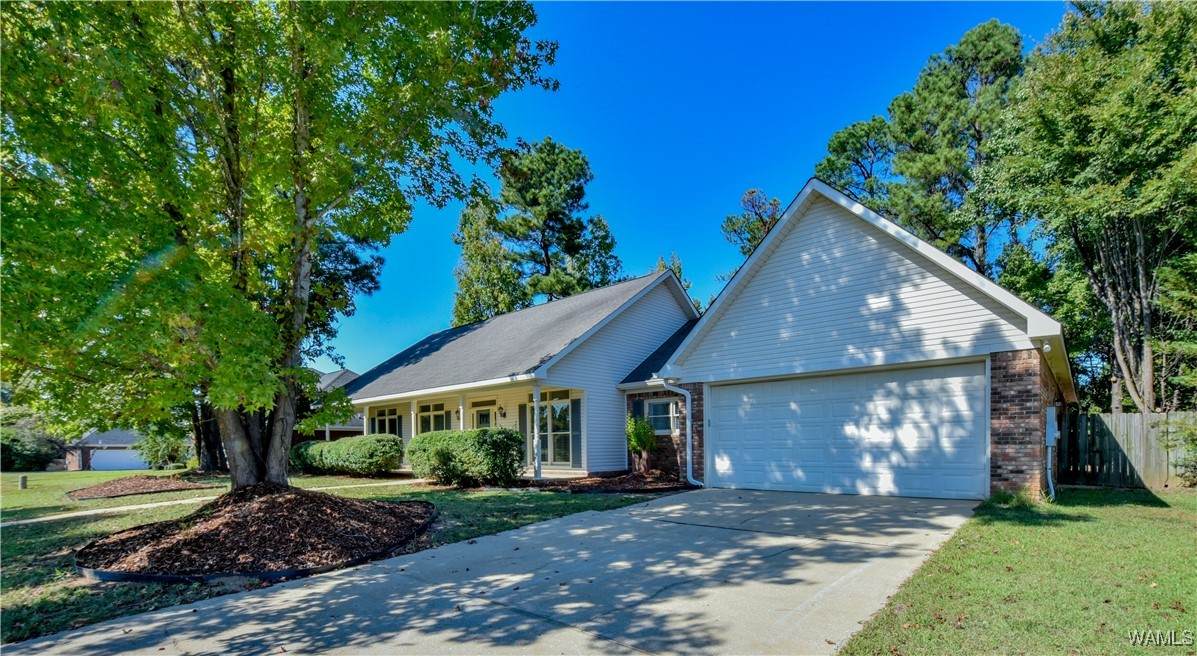 1394 Auxford Avenue - Photo 1