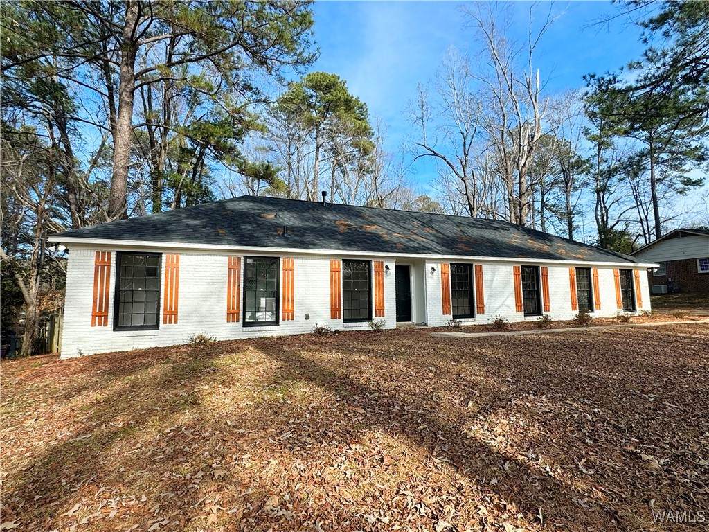 1906 Hudson Bay Dr - Photo 1