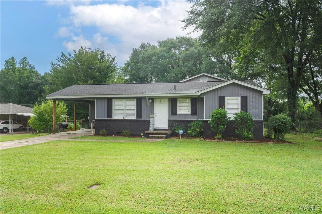 1615 Diane Street - Photo 1