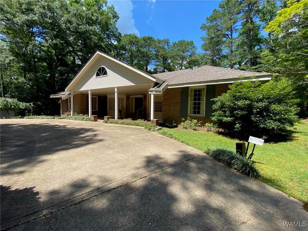 https://bt-photos.global.ssl.fastly.net/tuscaloosa/orig_boomver_1_169635-2.jpg