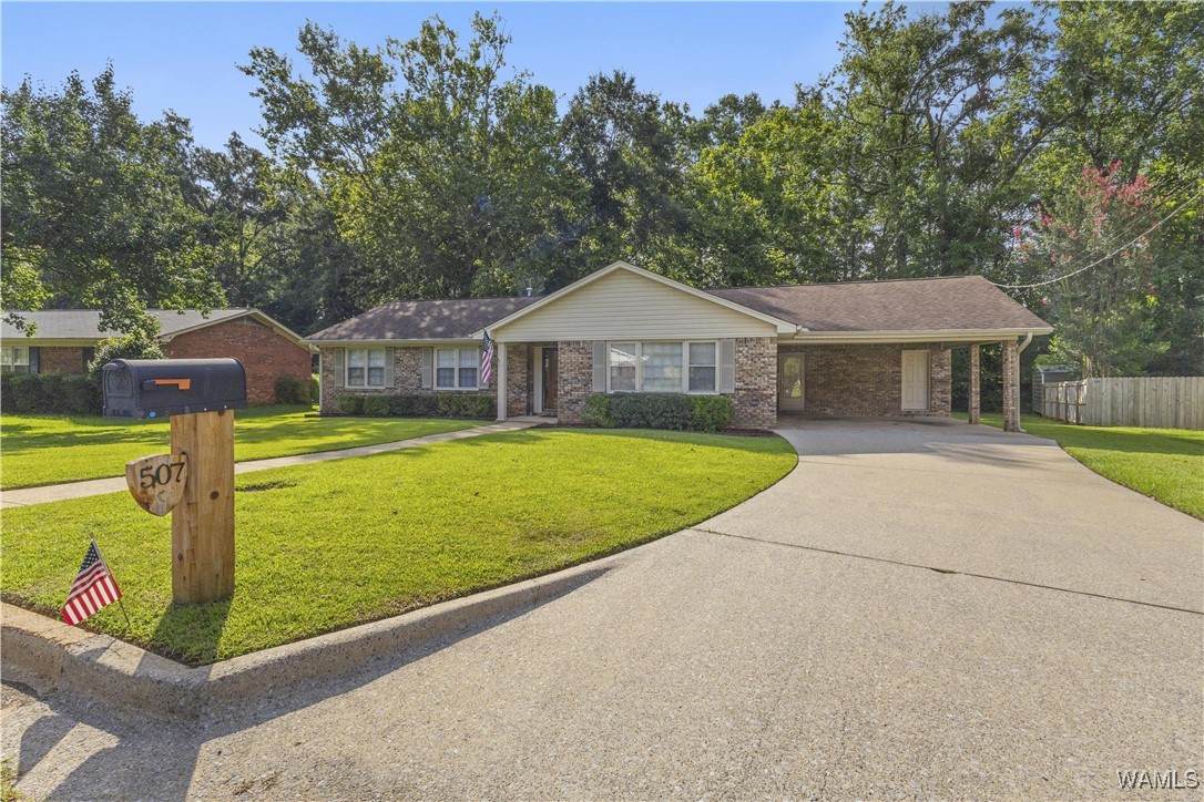 507 Brookside Drive - Photo 1