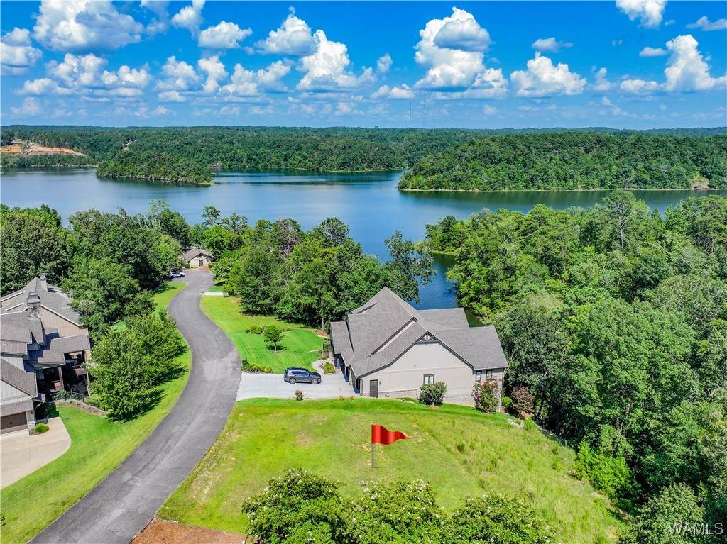 10288 Legacy Lane - Photo 1