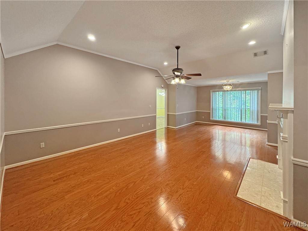 https://bt-photos.global.ssl.fastly.net/tuscaloosa/orig_boomver_1_170095-2.jpg
