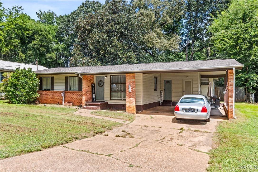 5628 Clearview Hills Drive - Photo 1