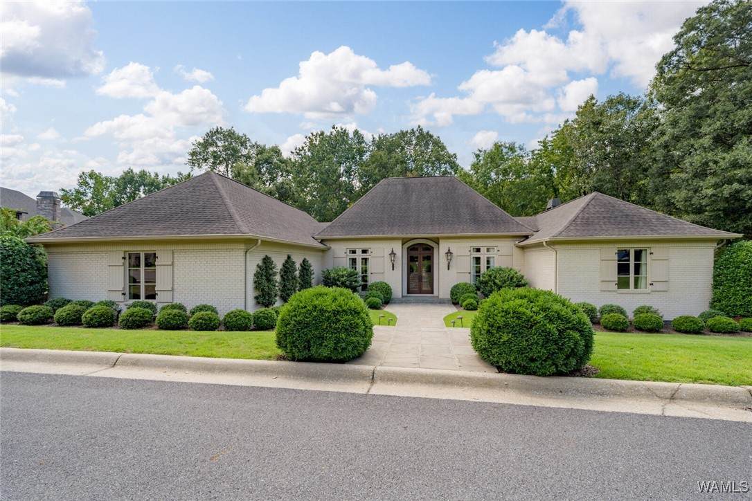 1591 Williamsburg Lane - Photo 1